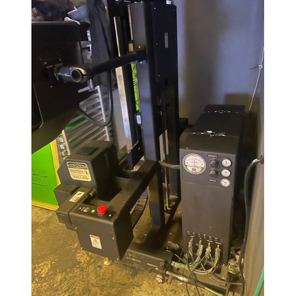 Used - Douthitt Computer to Screen Unit